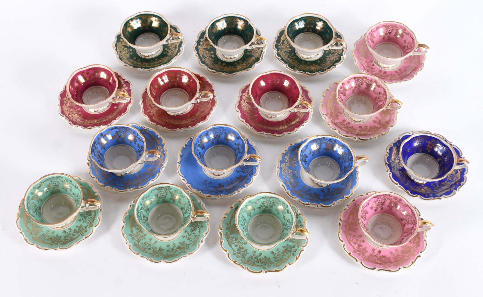 Conjunto com 16 xícaras de porcelana alemã diversas cores e... - foto 2 de 6