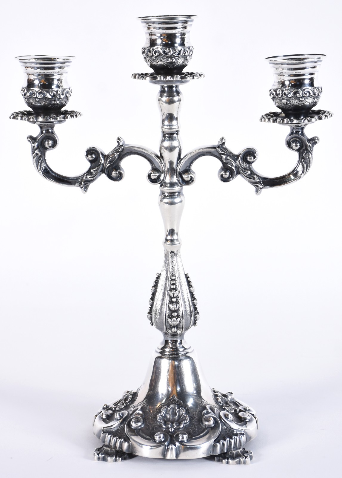 Candelabro de prata portuguesa contraste Águia para 3 velas. Peso da... - foto 1 de 4