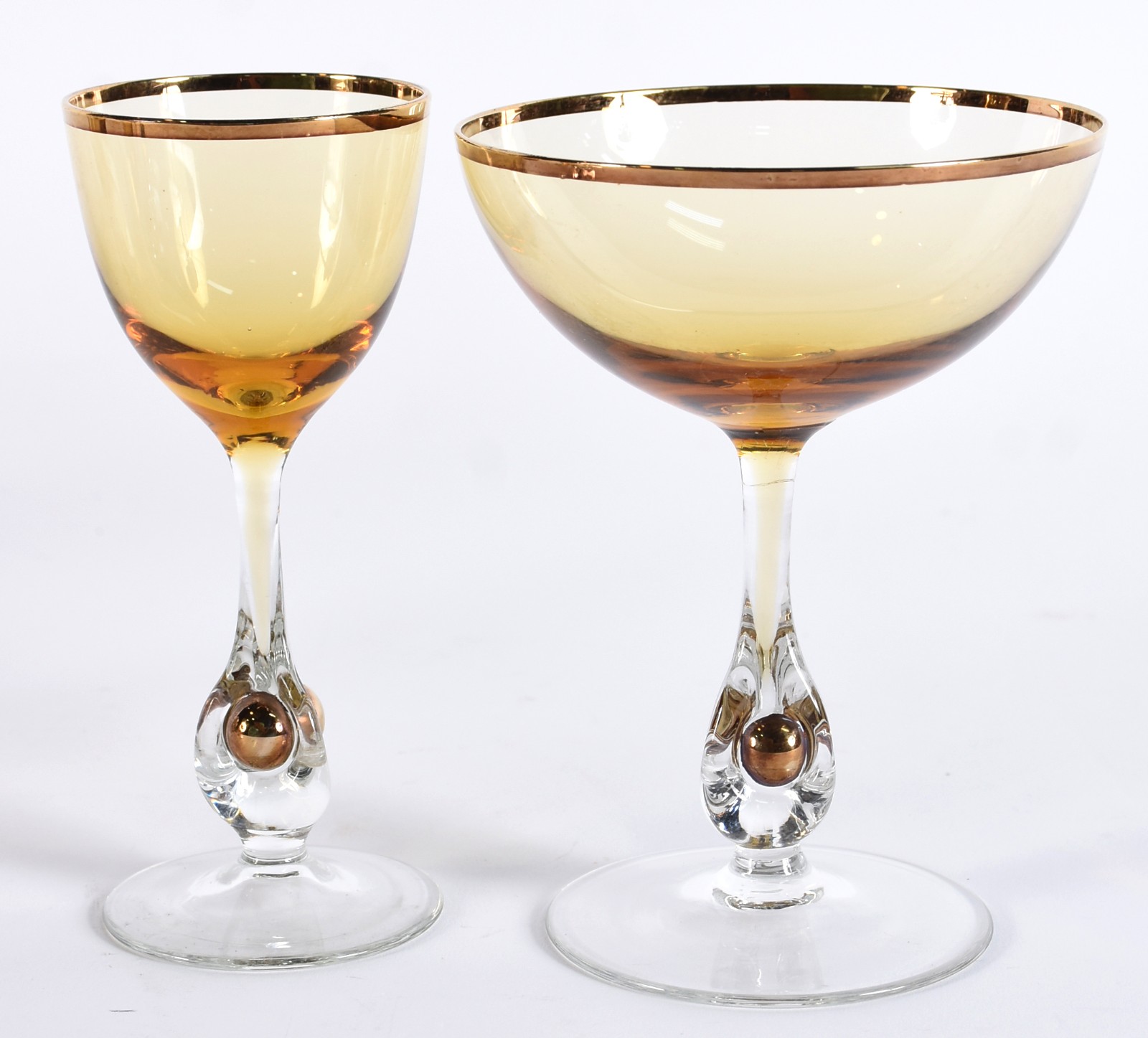 Conjunto de copos de murano, composto de: 11 para champagne, 11 para... - foto 2 de 4
