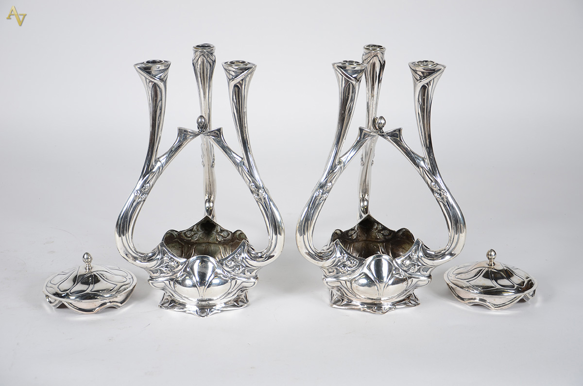 Par de originais candelabros ART NOUVEAU de prata 800 Mls, para 3... - foto 2 de 2