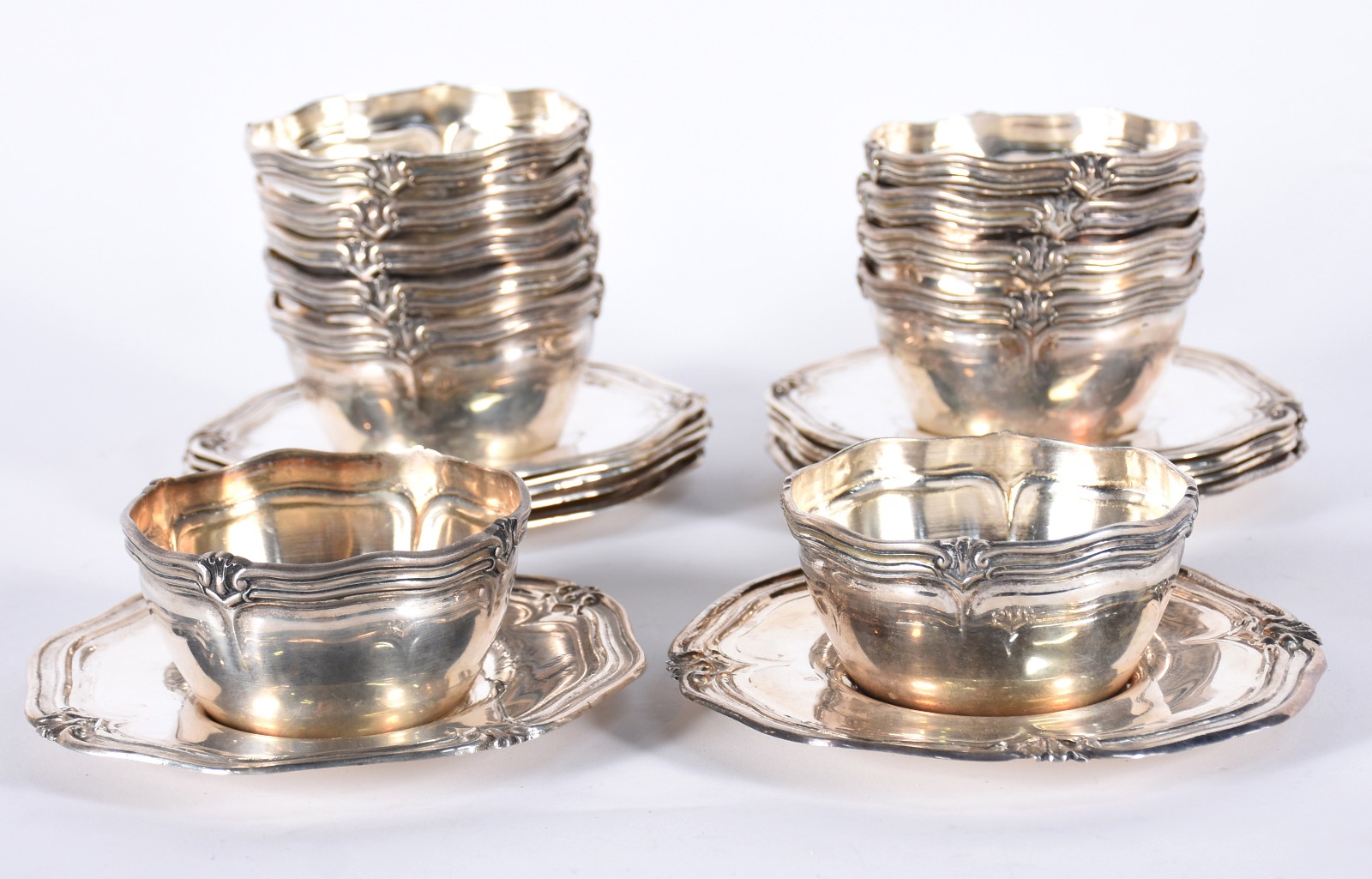 Conjunto com 11 lavandas e 13 pratinhos de prata 900 - Eloy Jesus... - foto 2 de 6