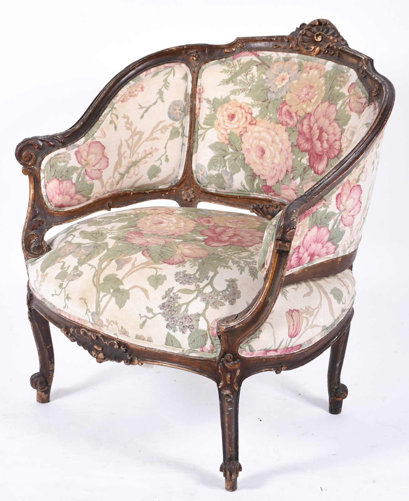 Poltrona de madeira nobre, estofamento forrado com tecido floral... - foto 1 de 4
