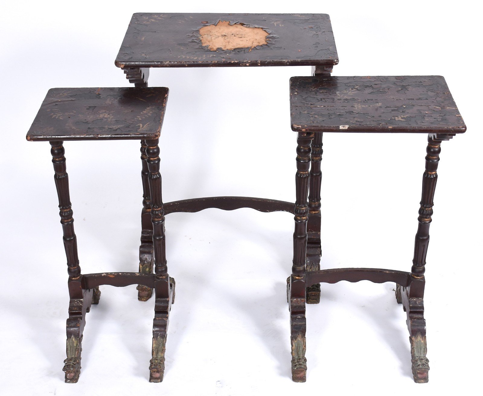 Mesa ninho oriental de madeira, pintura com desgastes, pernas... - foto 4 de 7