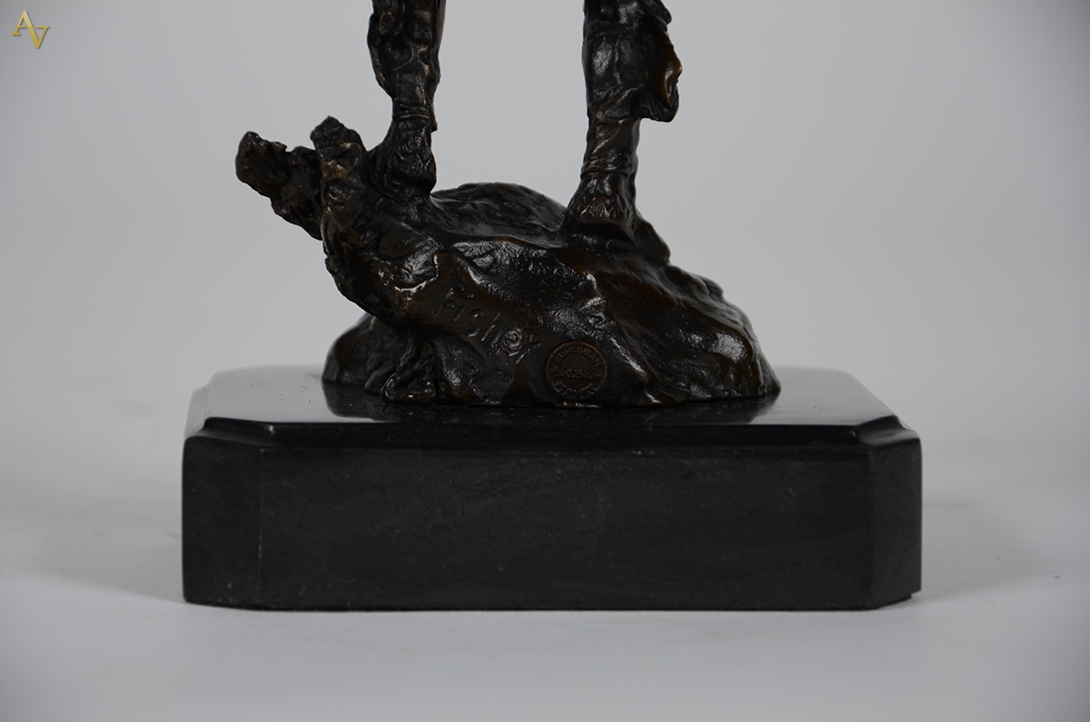 DAVID FISHER - Escultura em bronze executada com a técnica da CERA... - foto 3 de 4