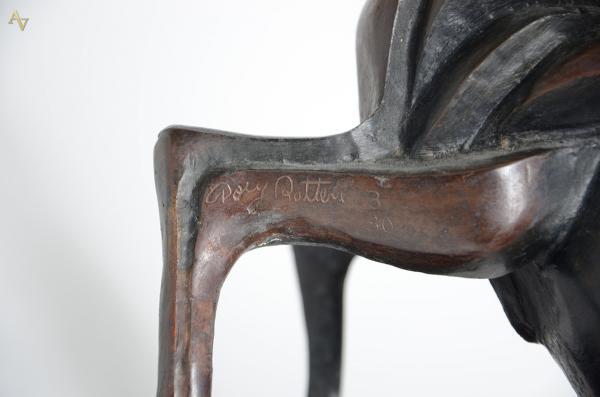 DORY BOTTERI - Escultura de bronze representando cavalo. Altura 38 cm. - foto 3 de 4