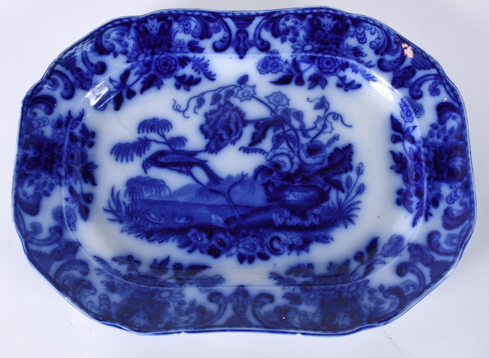 Travessa inglesa de porcelana azul borrão Copeland, feitio oitavado. - foto 1 de 3