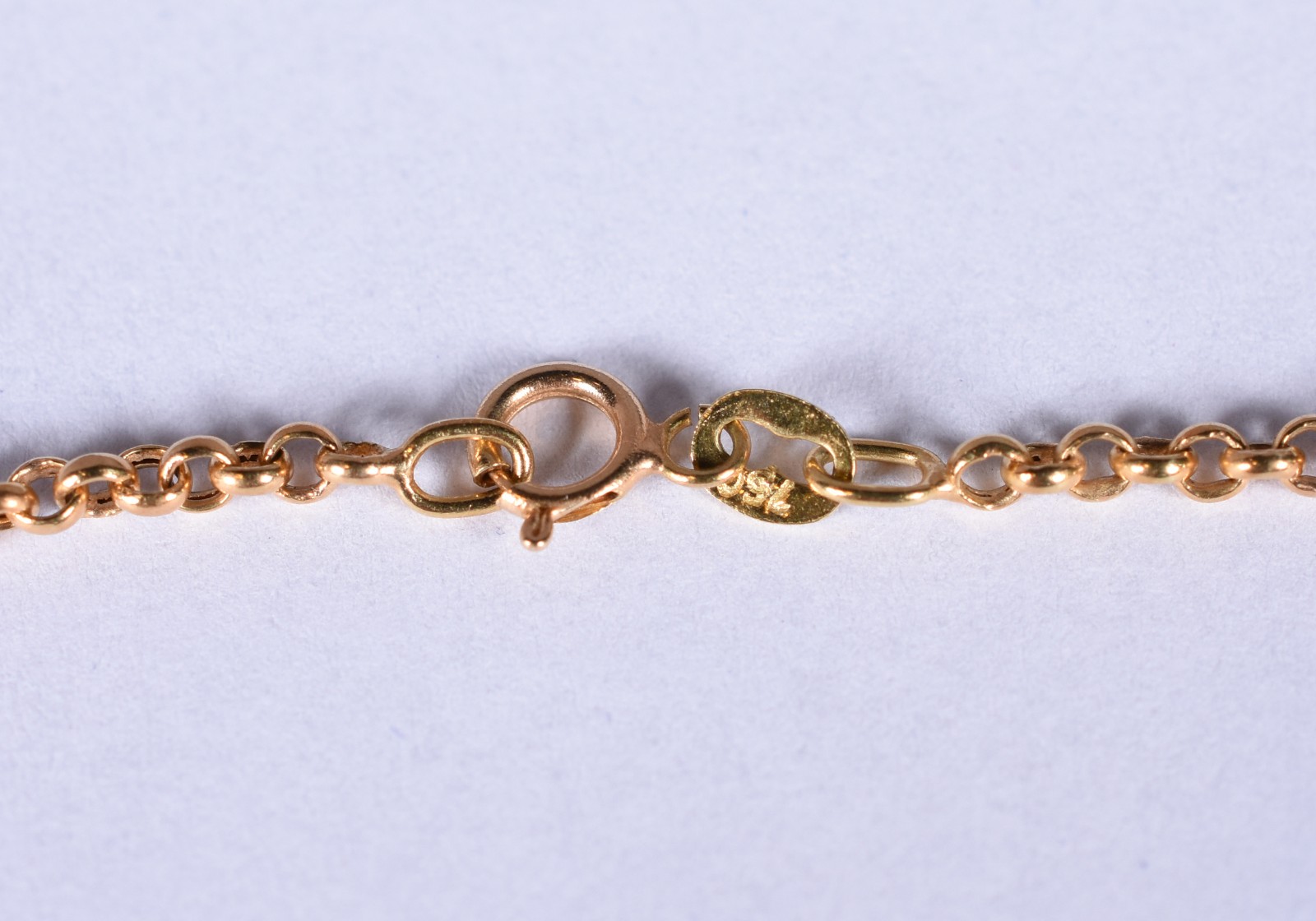 Colar de ouro 18k, contraste 750 com pingente cravejado de brilhantes... - foto 5 de 5