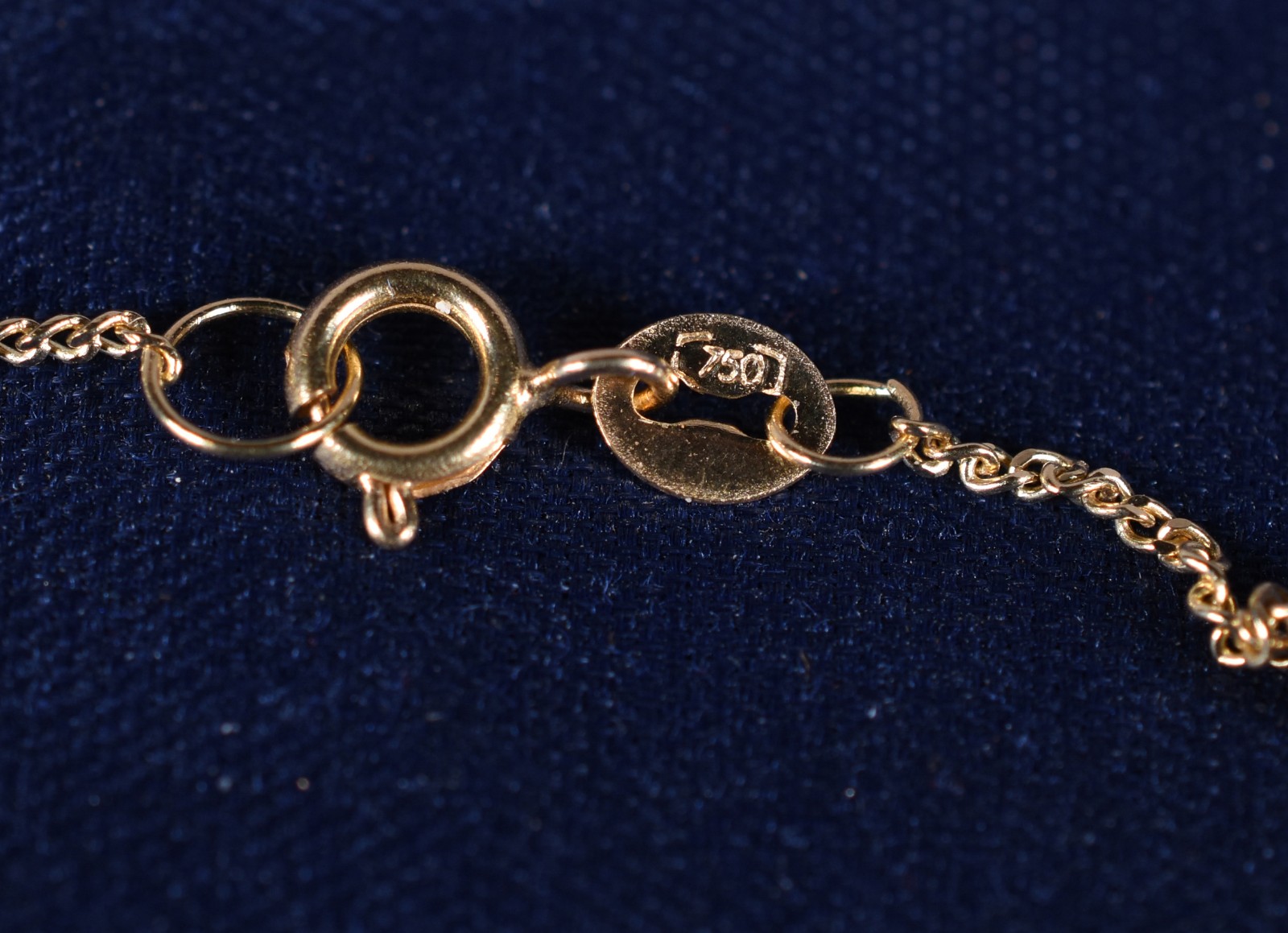 Pulseira de ouro 18k, contraste 750 de criança (Por motivos de... - foto 3 de 3