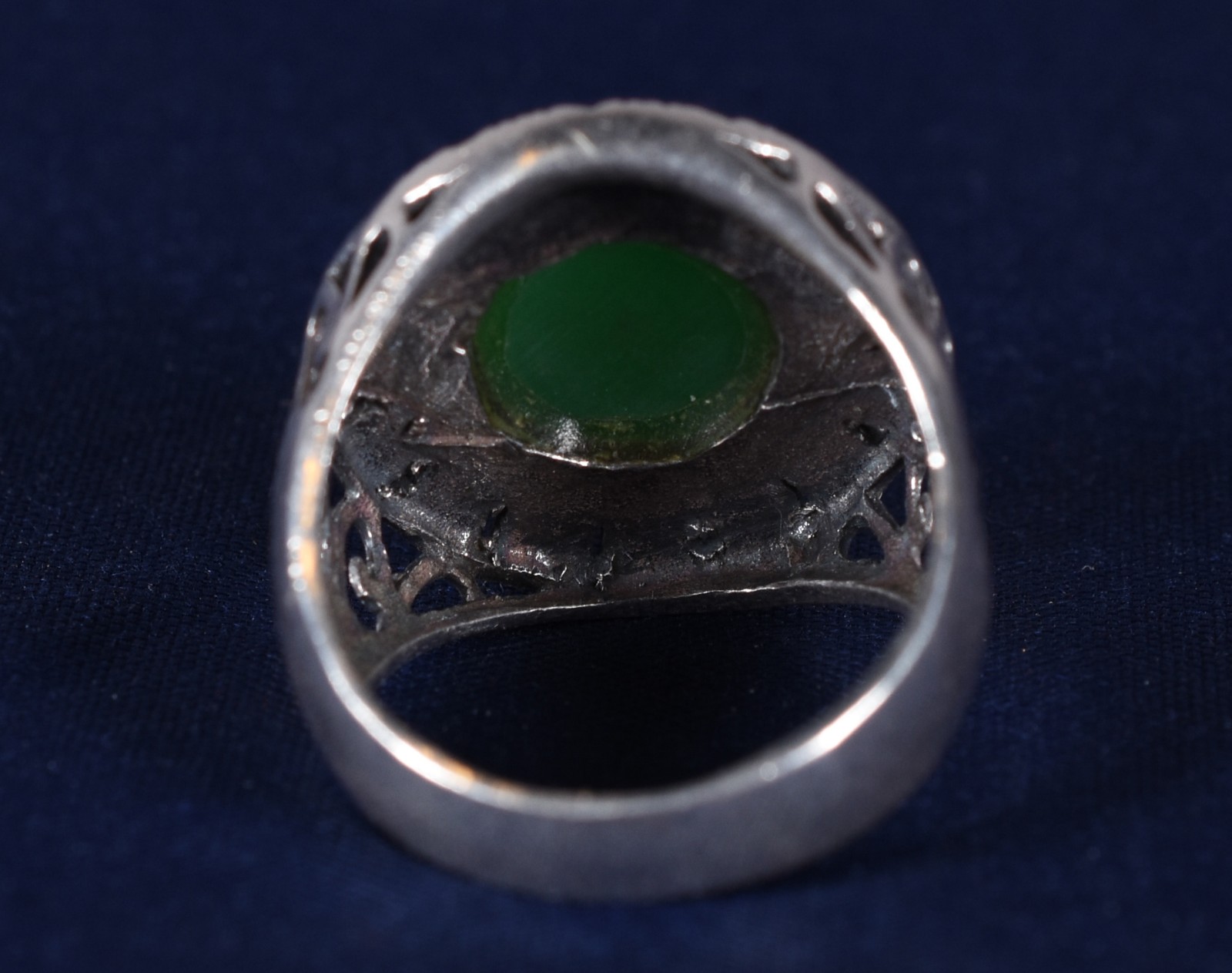 Anel de prata com marcassitas e pedra jade, aro 20 (Por motivos de... - foto 3 de 4