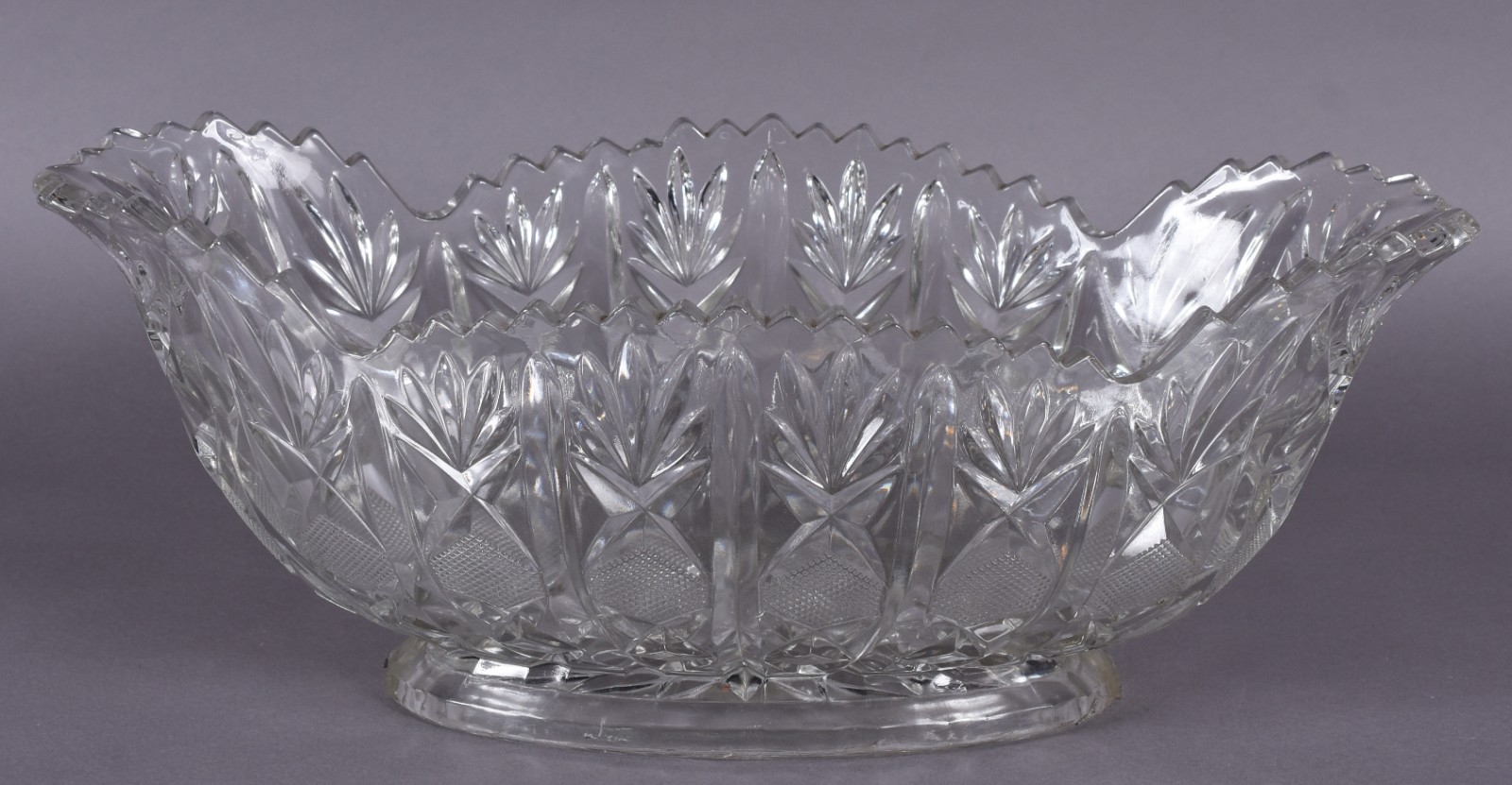 Floreira de cristal feitio oval. - foto 1 de 4