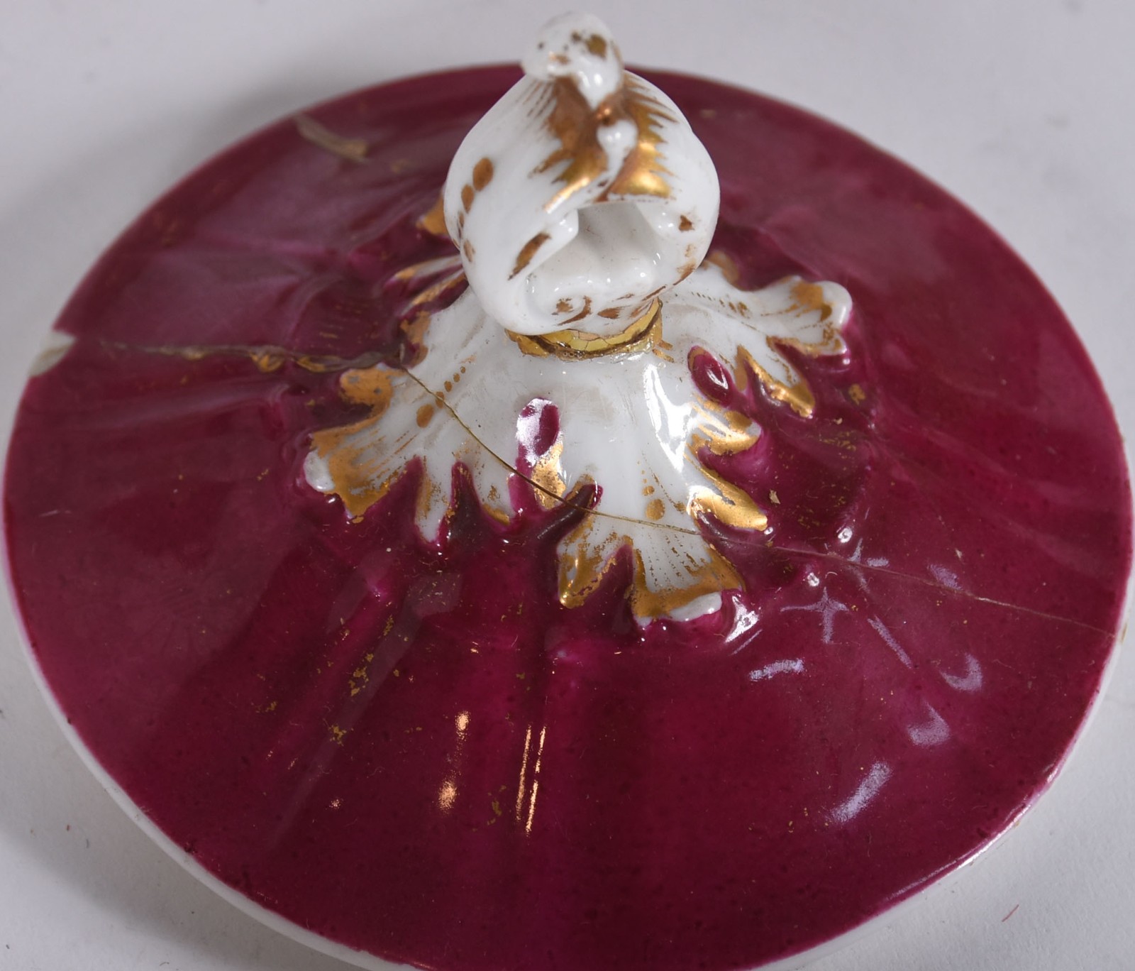 Serviço de chá de porcelana francesa Velho Paris, na cor vinho com... - foto 7 de 7