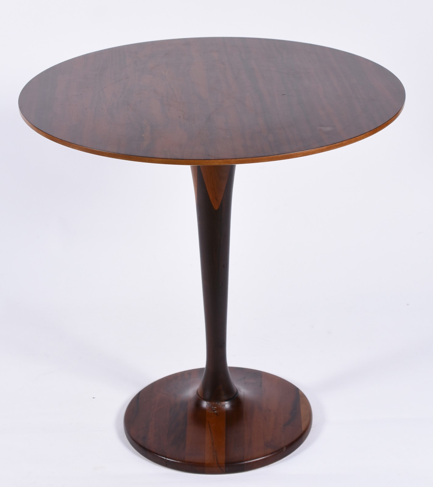 Mesa auxiliar de madeira nobre feitio redondo, design moderno. - foto 1 de 5