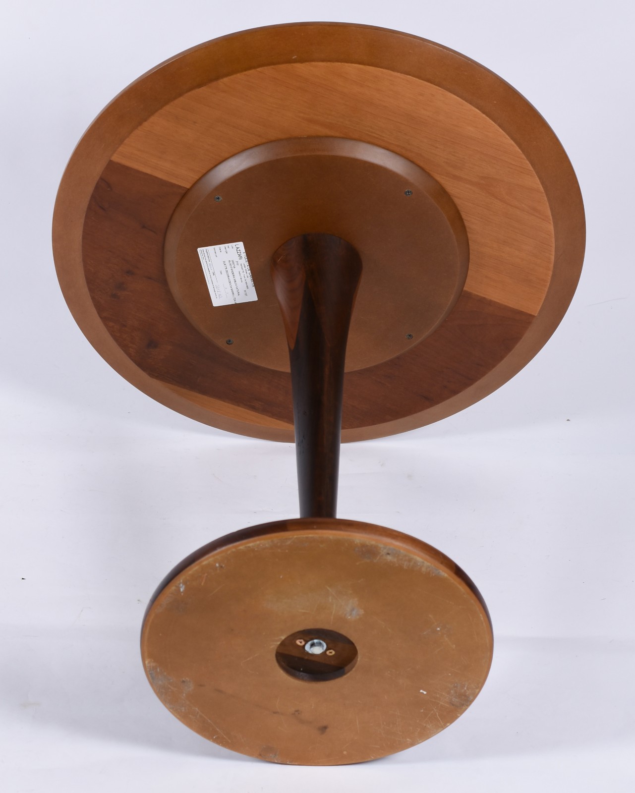 Mesa auxiliar de madeira nobre feitio redondo, design moderno. - foto 4 de 5