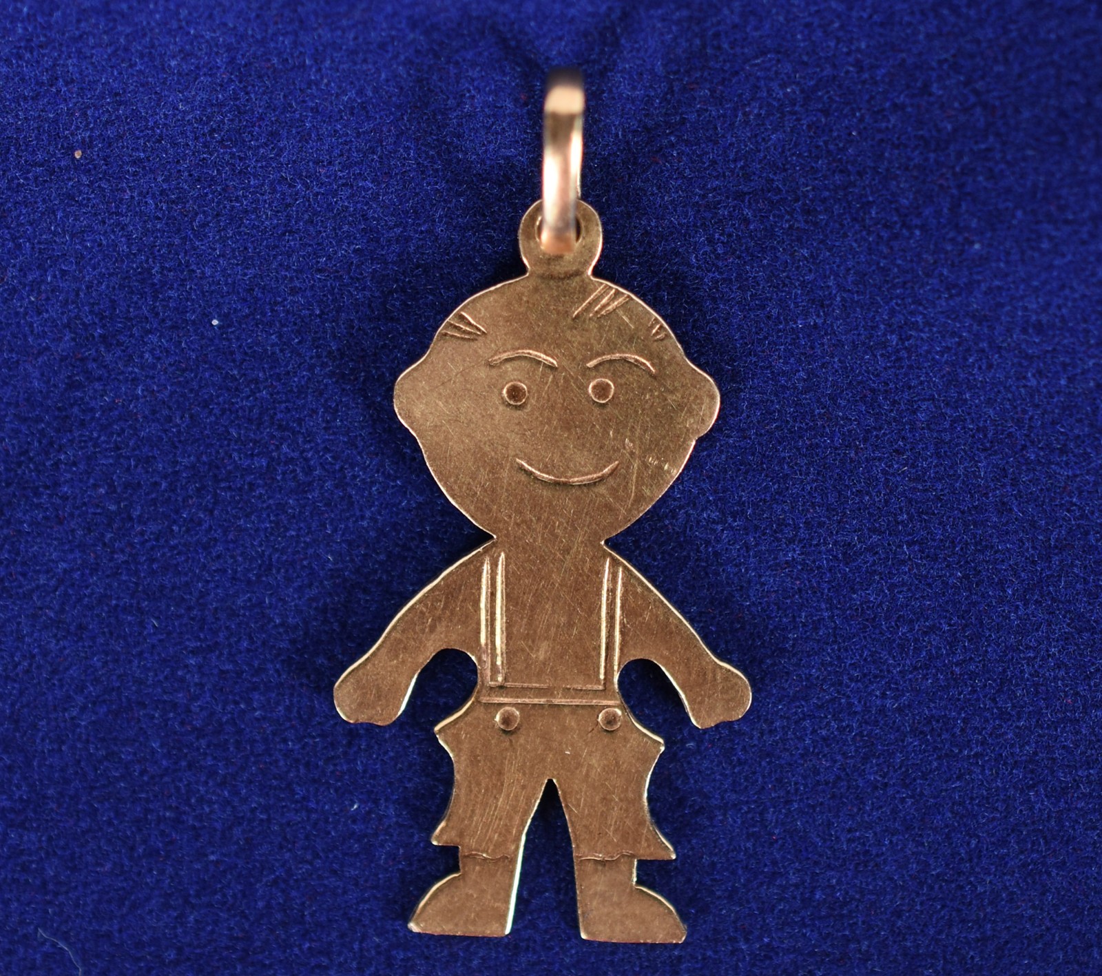 Pendente feitio menino de ouro 18k (Por motivos de segurança a peça... - foto 1 de 3