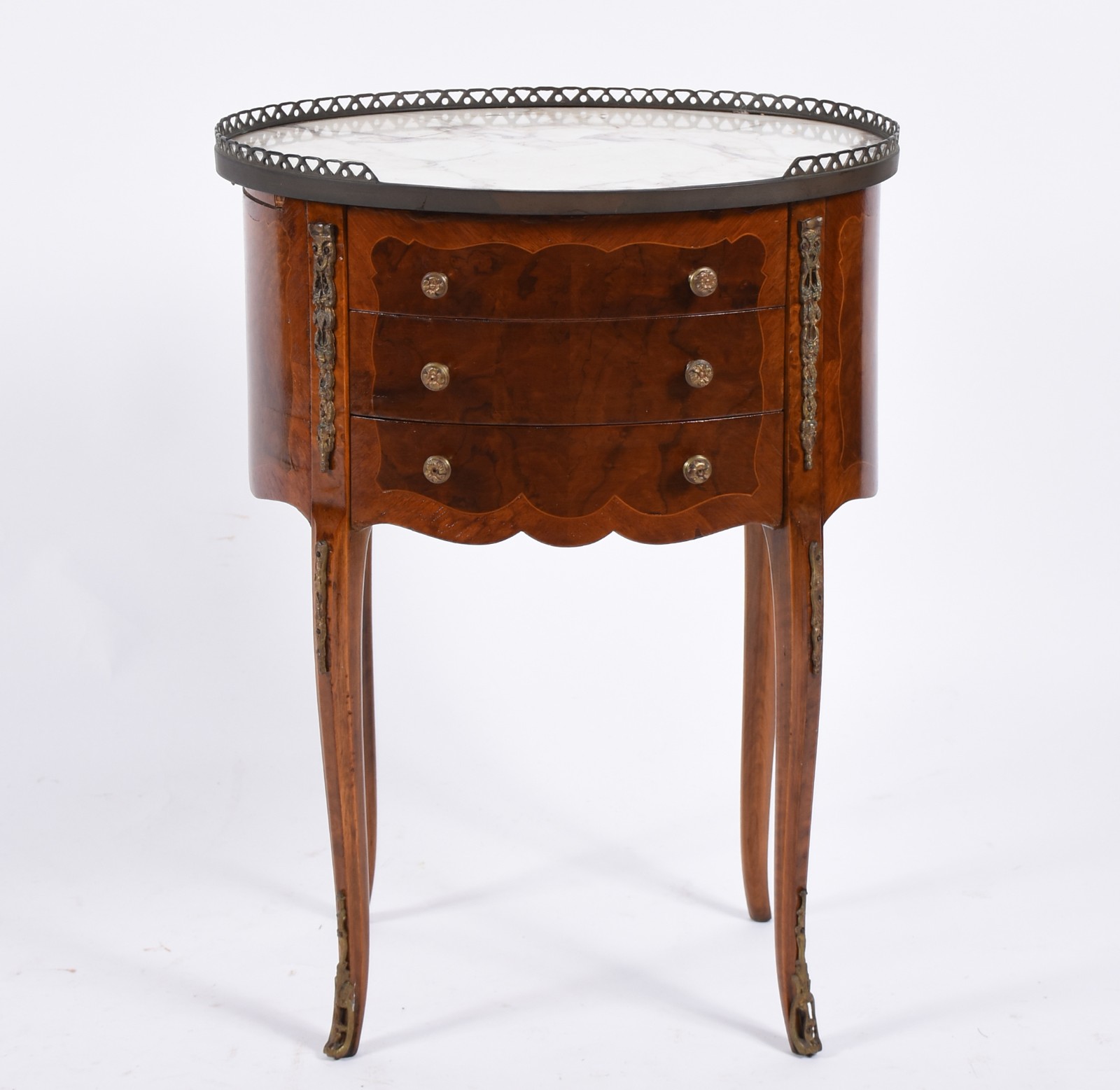 Mesa de madeira nobre estilo frances, 3 gavetas, feitio oval e... - foto 2 de 7