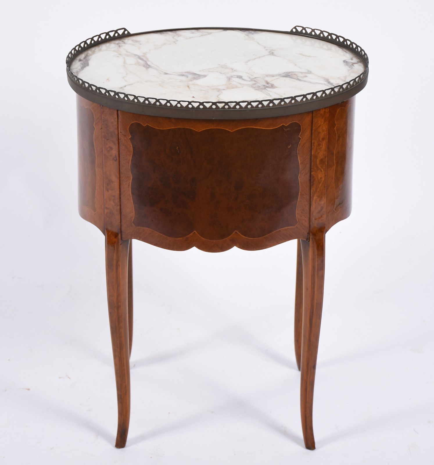 Mesa de madeira nobre estilo frances, 3 gavetas, feitio oval e... - foto 4 de 7