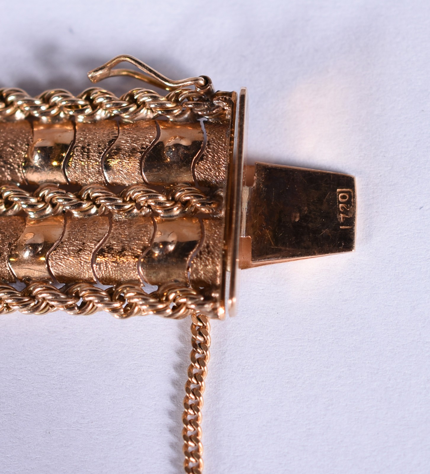 Pulseira de ouro 14k (Por motivos de segurança a peça não se encontra... - foto 6 de 6