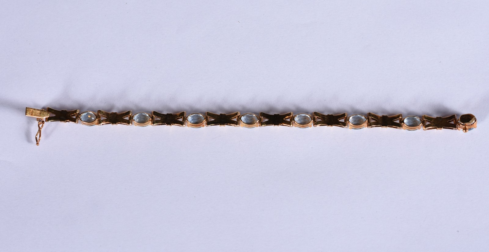 Pulseira de ouro 18k e pedras possivelmente água marinha (Por motivos... - foto 4 de 6