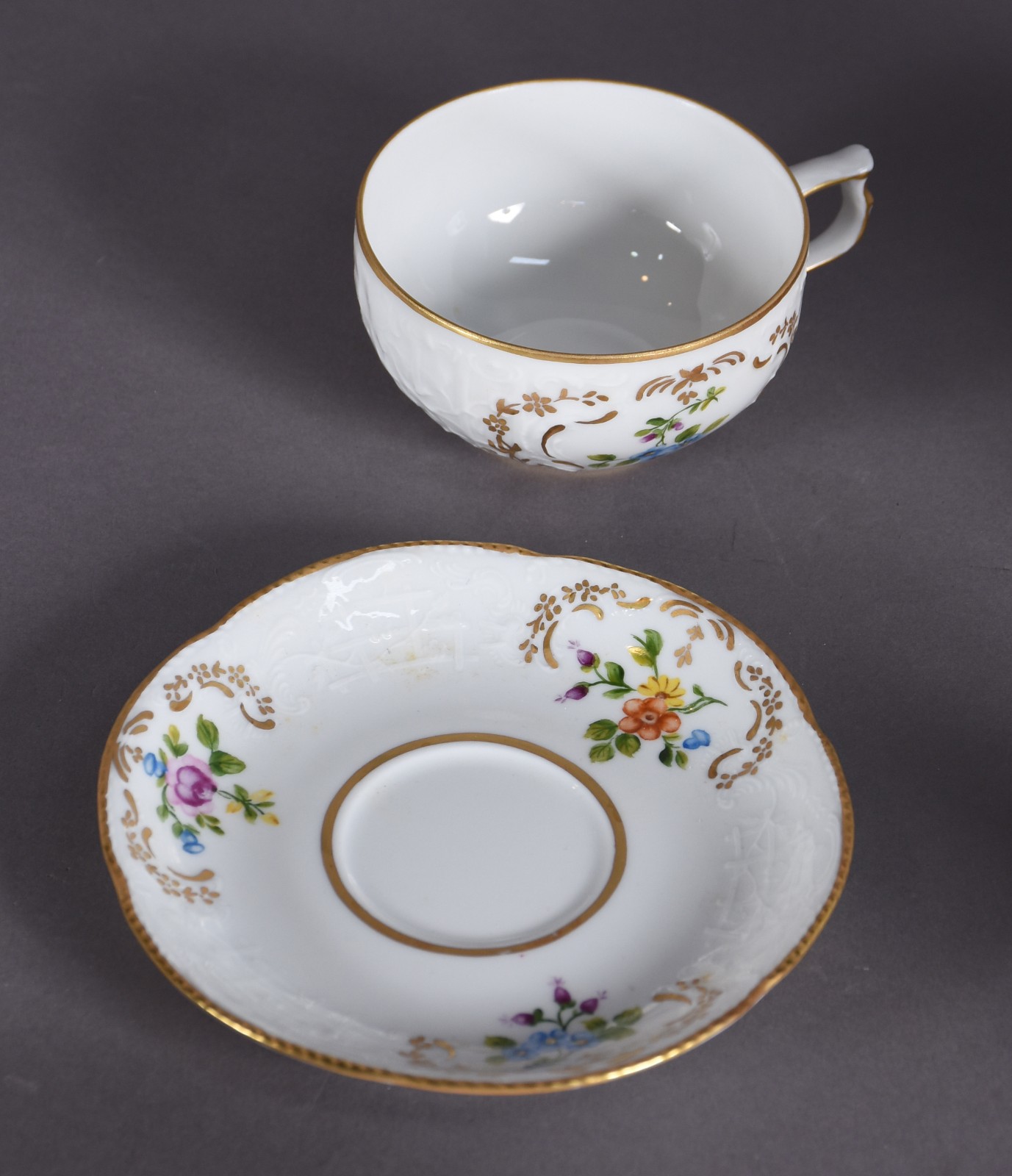 Aparelho de chá de porcelana Rozenthal composto de: 11 xícaras com... - foto 5 de 7