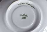 Aparelho de chá de porcelana Rozenthal composto... - Aparelho de chá de porcelana Rozenthal composto de: 11 xícaras com pires, leiteira, bule e açucareiro. Total:14 peças.