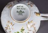 Aparelho de chá de porcelana Rozenthal composto... - Aparelho de chá de porcelana Rozenthal composto de: 11 xícaras com pires, leiteira, bule e açucareiro. Total:14 peças.