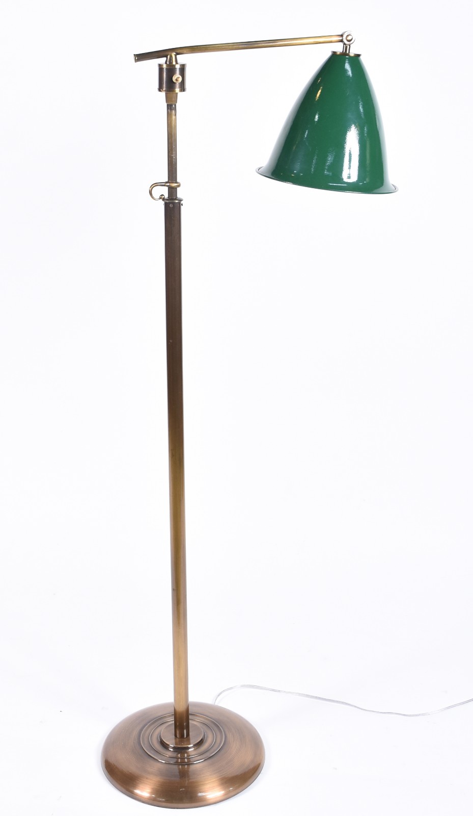 Luminária de pé de metal, cúpula verde. - foto 4 de 5