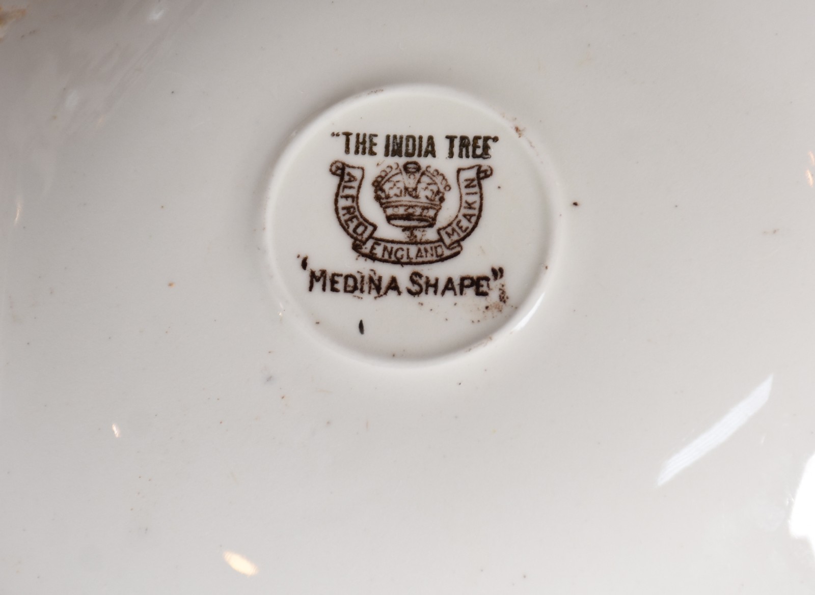Parte de aparelho de chá/café de faiança inglesa, composto de: 2... - foto 4 de 4