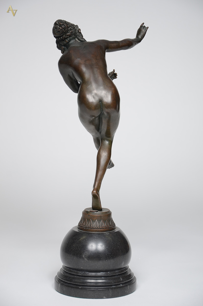 Escultura de bronze assinada COLINET, representando figura feminina... - foto 4 de 4