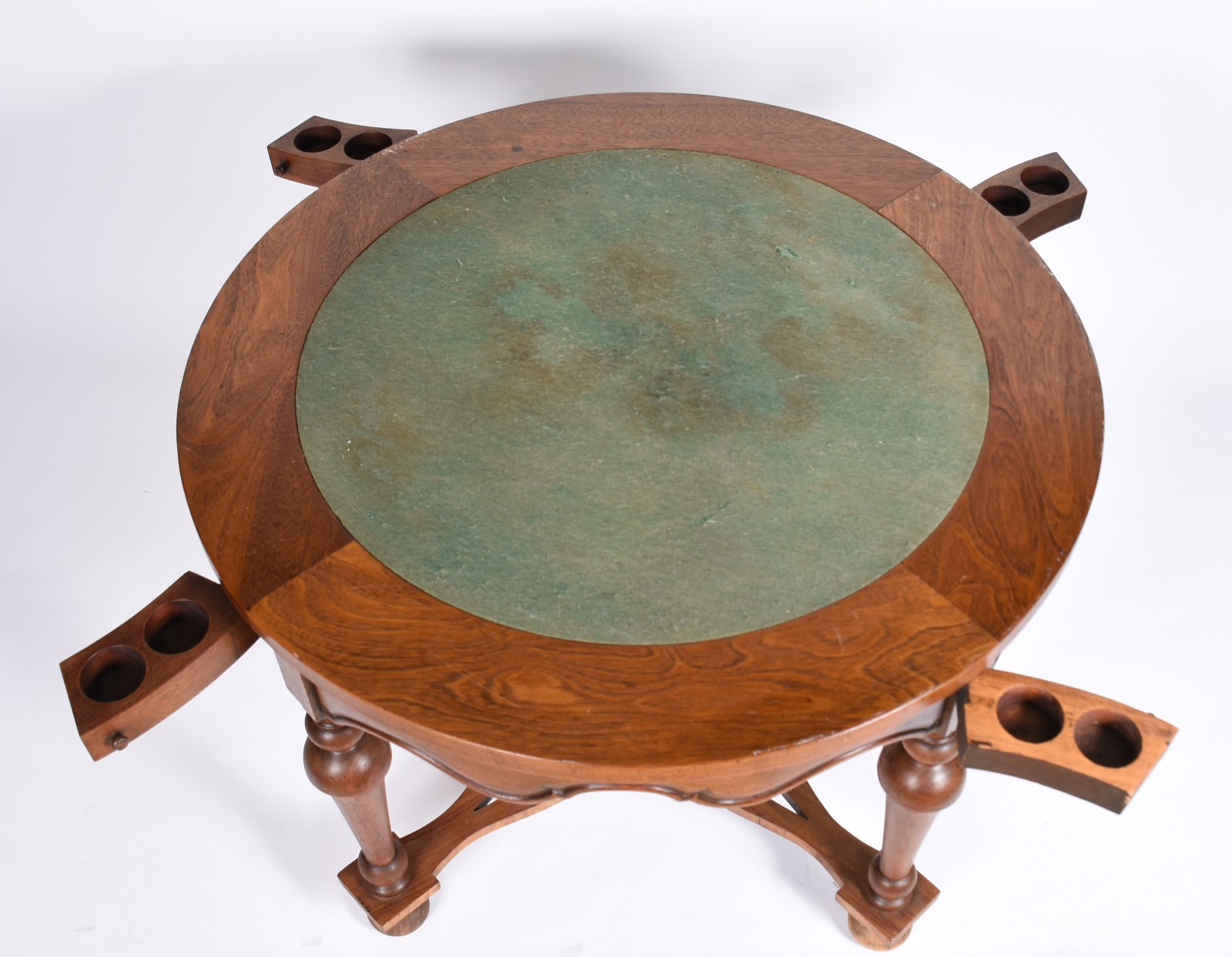 Mesa de jogo de madeira nobre, tampo reversível com um lado de... - foto 5 de 6