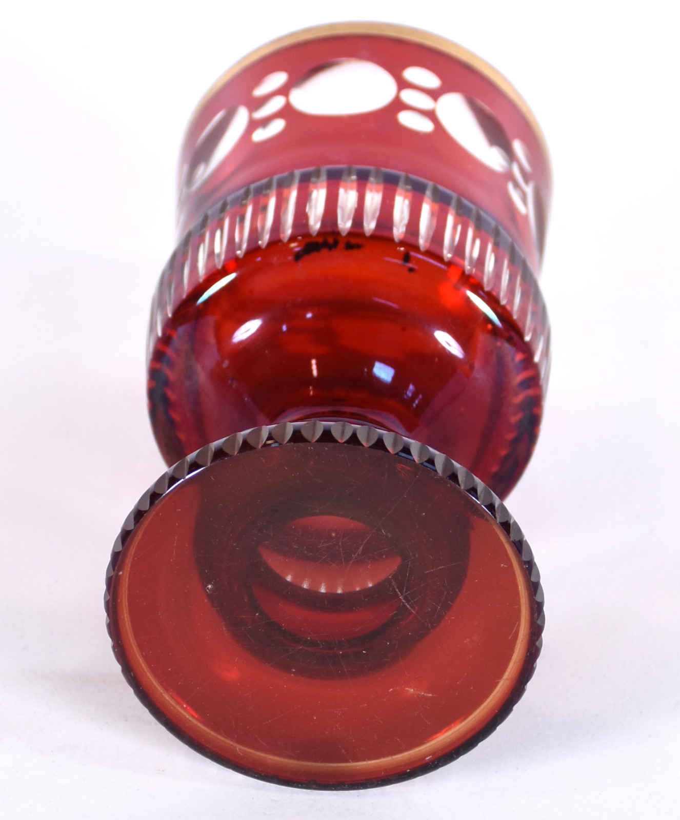 Antigo copo/goblet de cristal doublé rubi lapidado, borda com friso... - foto 3 de 3