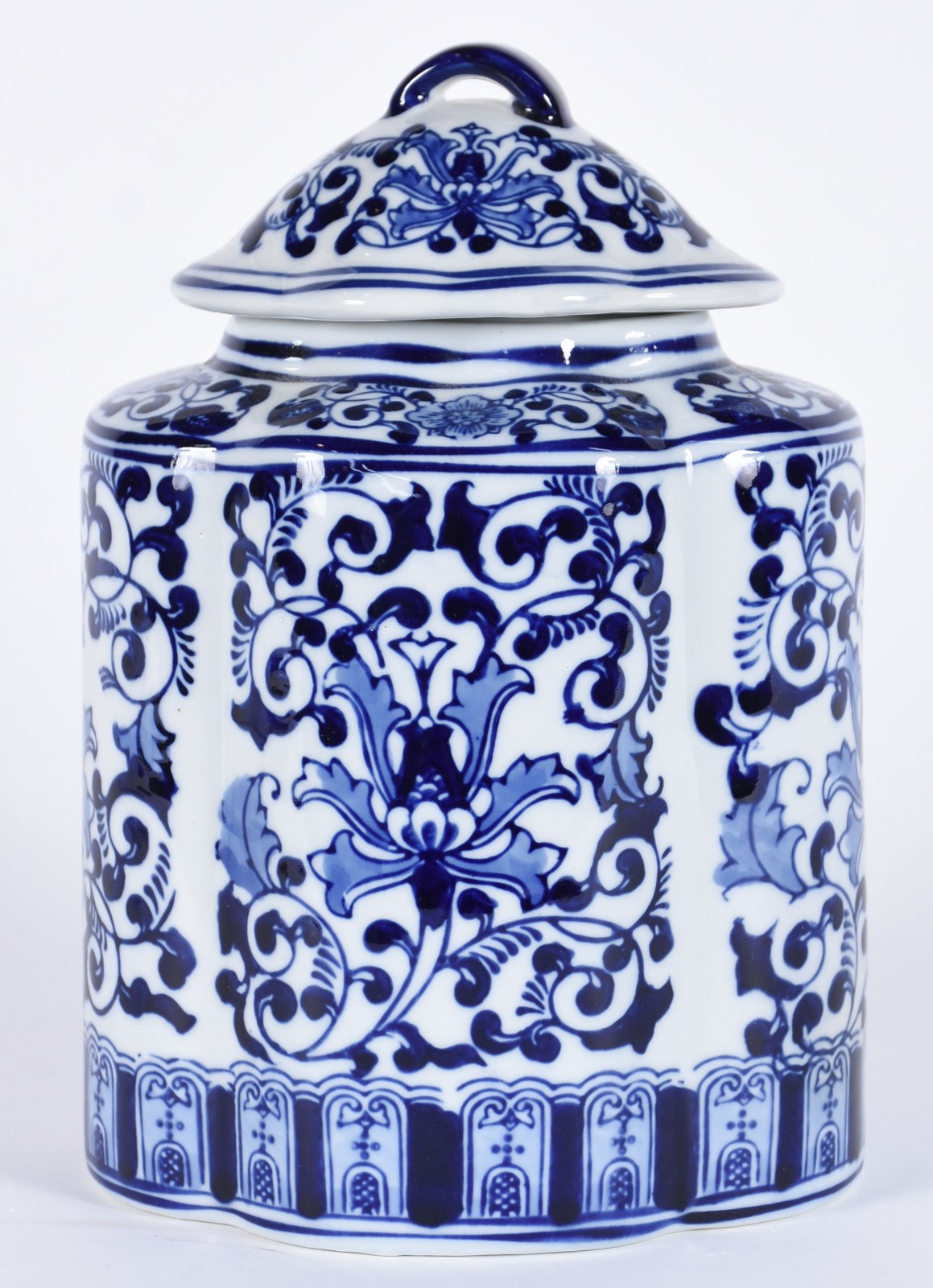 Potiche de porcelana chinesa decoração em azul e branco. - foto 1 de 4