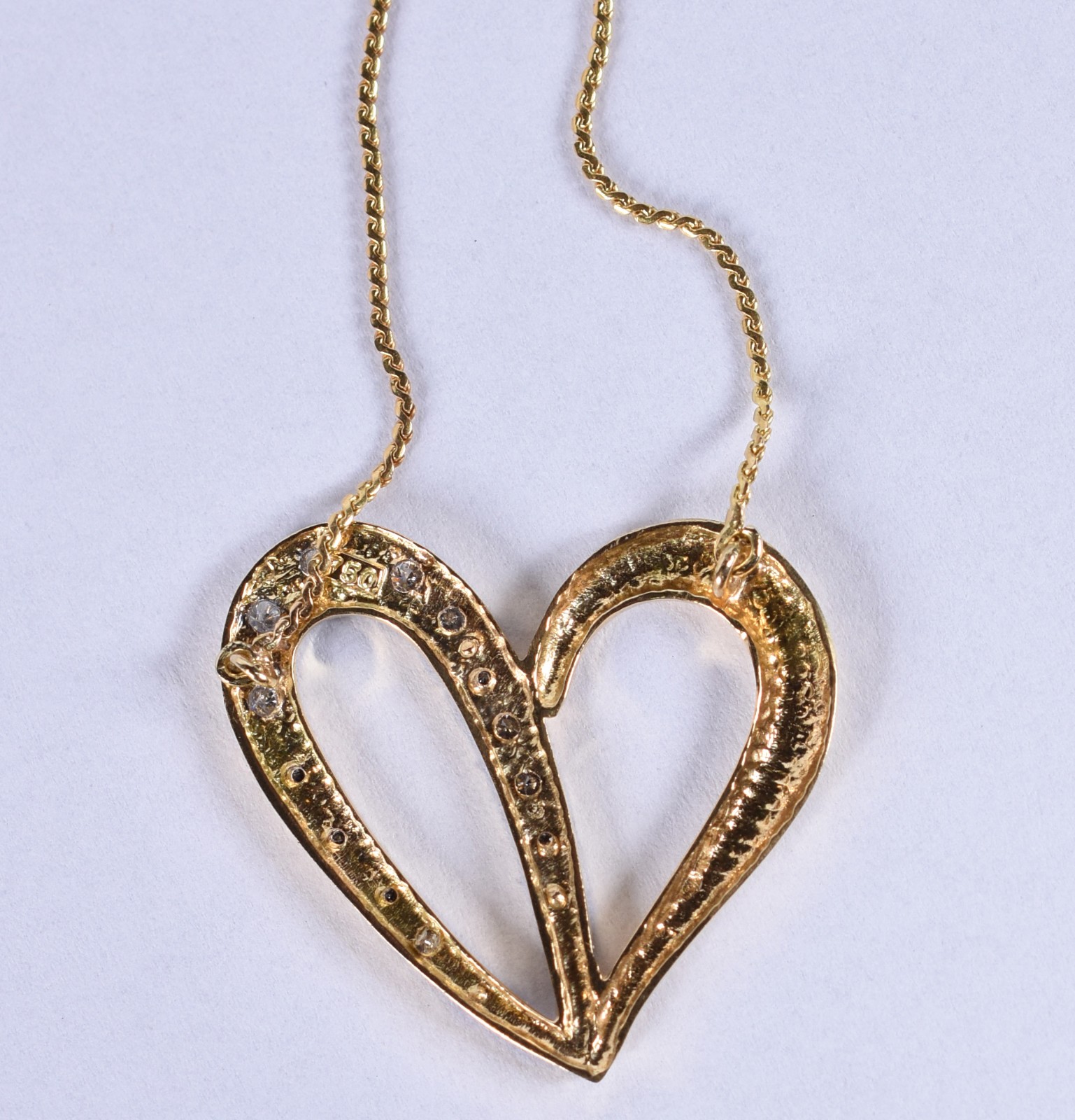 Conjunto de ouro 18k contraste 750, torcido em dois tons de ouro e... - foto 3 de 4