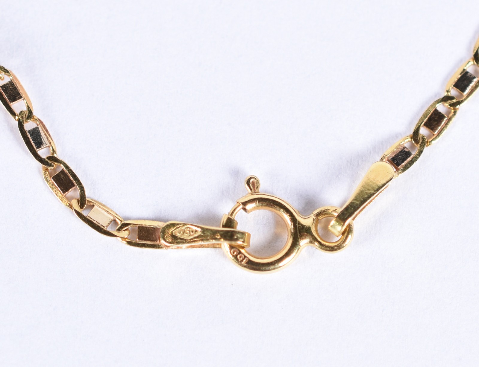 Conjunto composto de: cordão em ouro 18k contraste 750 com élos... - foto 6 de 6