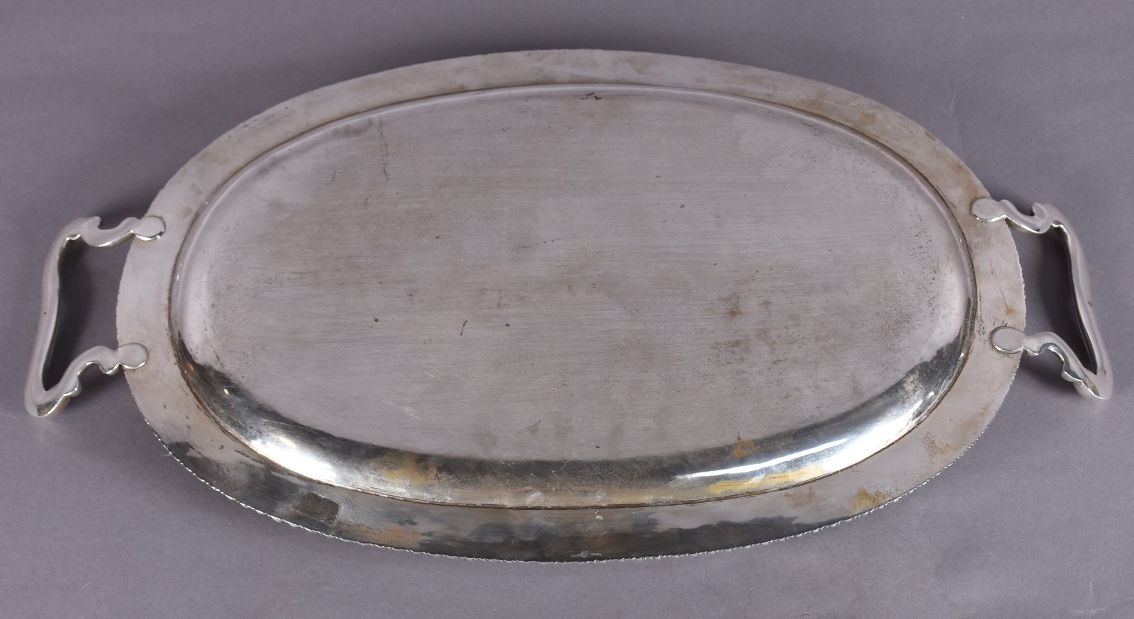 Bandeja de prata contrastada 835 mls. Peso da prata: 1840 g (Por... - foto 5 de 5