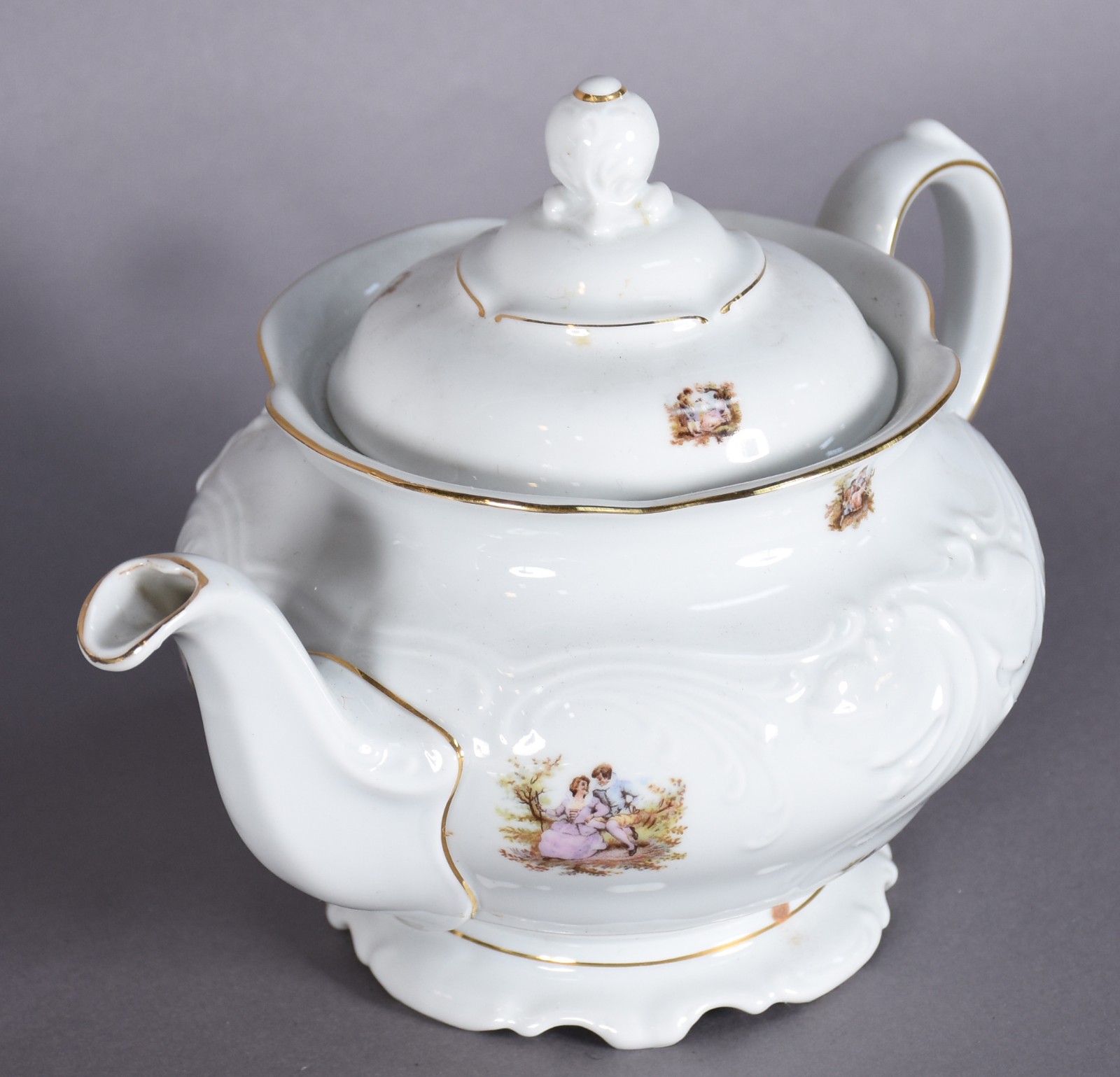 Serviço de chá de porcelana polonesa branca decorada com cenas... - foto 4 de 5