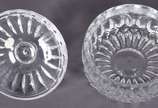 Seis peças diversas de vidro/cristal. - Seis peças diversas de vidro/cristal.