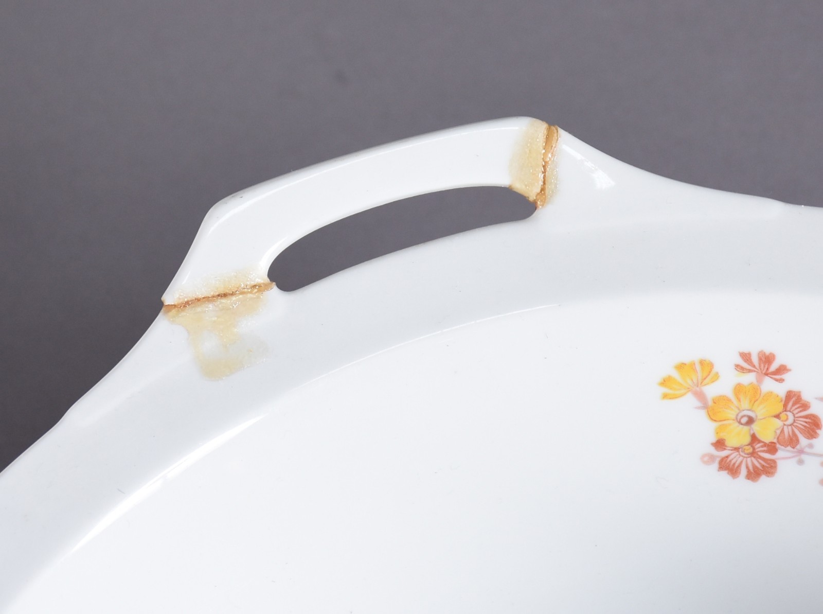 Aparelho de jantar de porcelana Thomas Bavaria composto de: 11 pratos... - foto 4 de 7