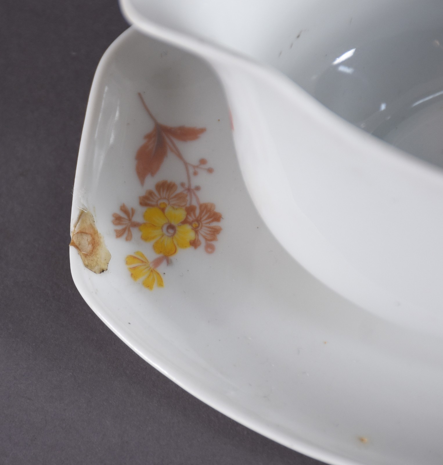 Aparelho de jantar de porcelana Thomas Bavaria composto de: 11 pratos... - foto 5 de 7