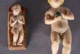 Dois "meninos Deus" de pedra sabão, uma delas f... - Dois "meninos Deus" de pedra sabão, uma delas faltando dedinho do pé.