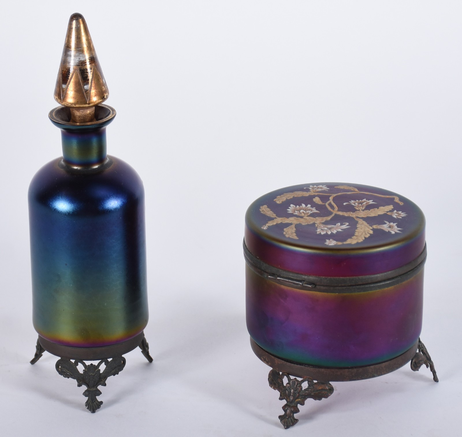 Conjunto de perfumeiro e poseira de cristal furtacor com flores... - foto 3 de 4