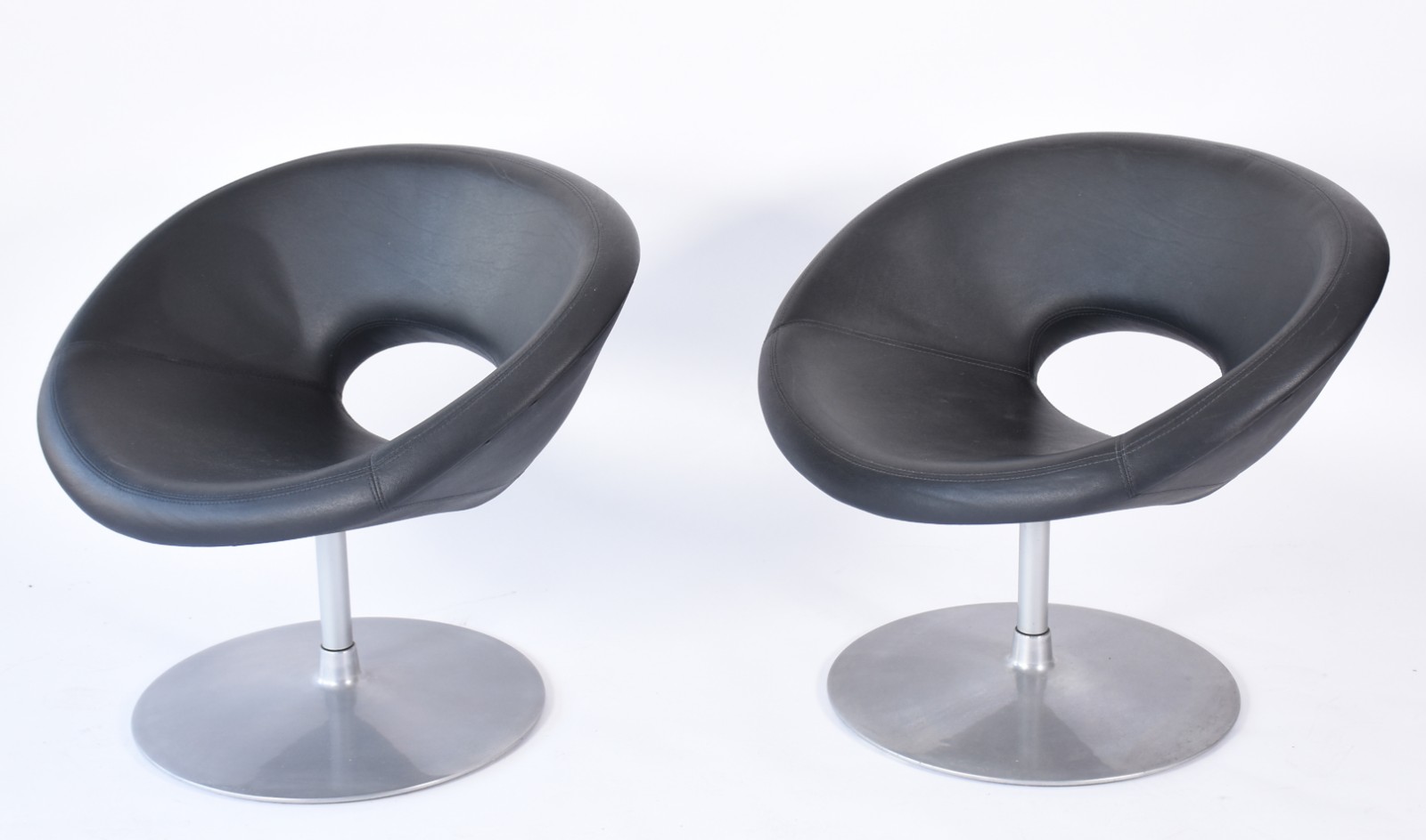 Clássica Design (2001), Poltronas Heros - Disco - foto 2 de 9