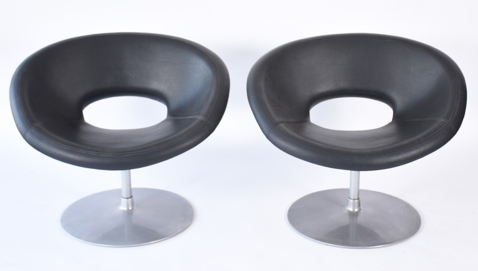Clássica Design (2001), Poltronas Heros - Disco - foto 2 de 6
