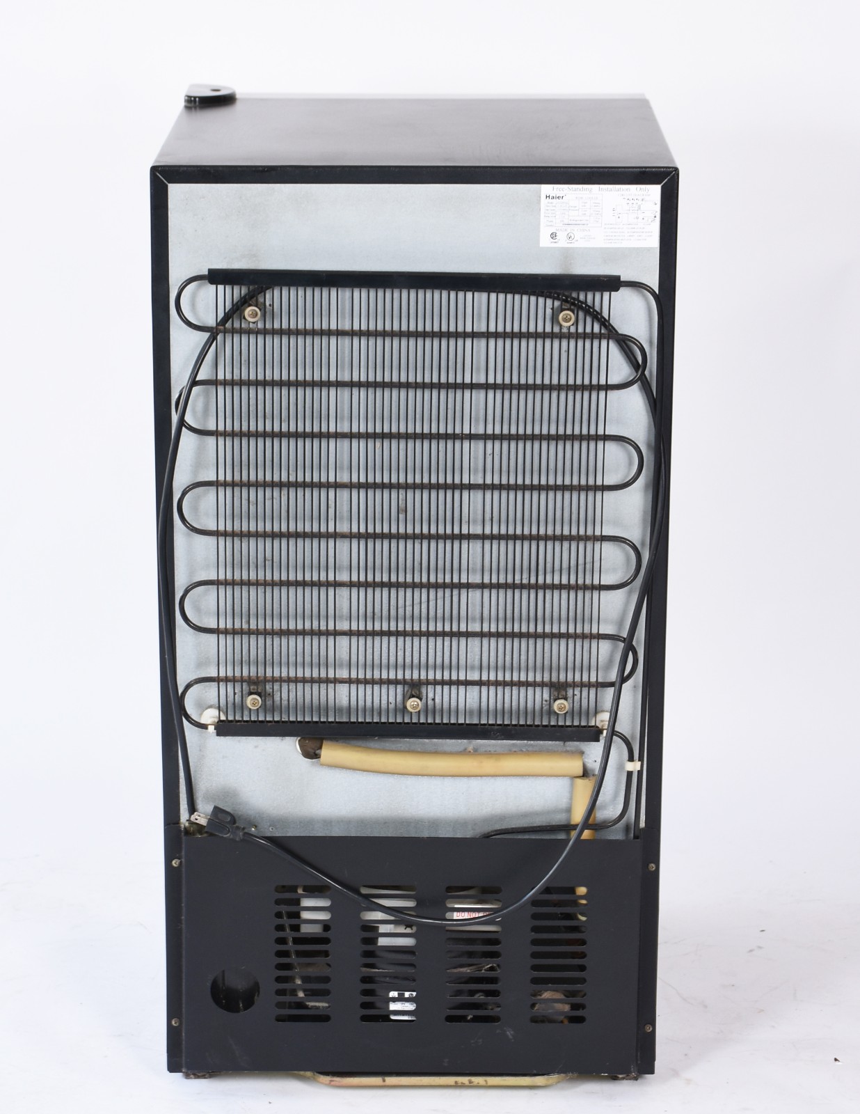 Adega HAIER - Wine Cooler, faltando 3 pesinhos de borracha... - foto 7 de 7