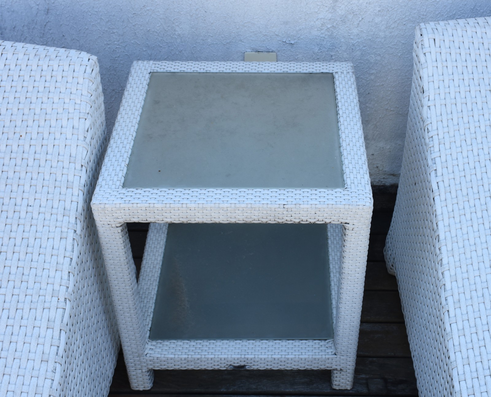Conjunto composto de: 4 espreguiçadeiras, almofadas soltas e 2... - foto 7 de 7