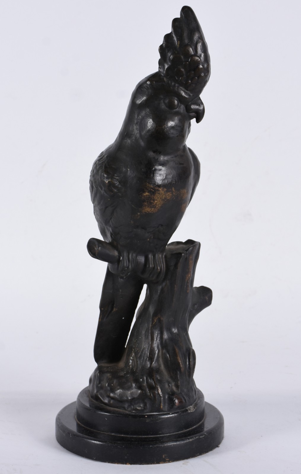 Escultura de bronze patinado representando cacatua. Base de mármore. - foto 1 de 7