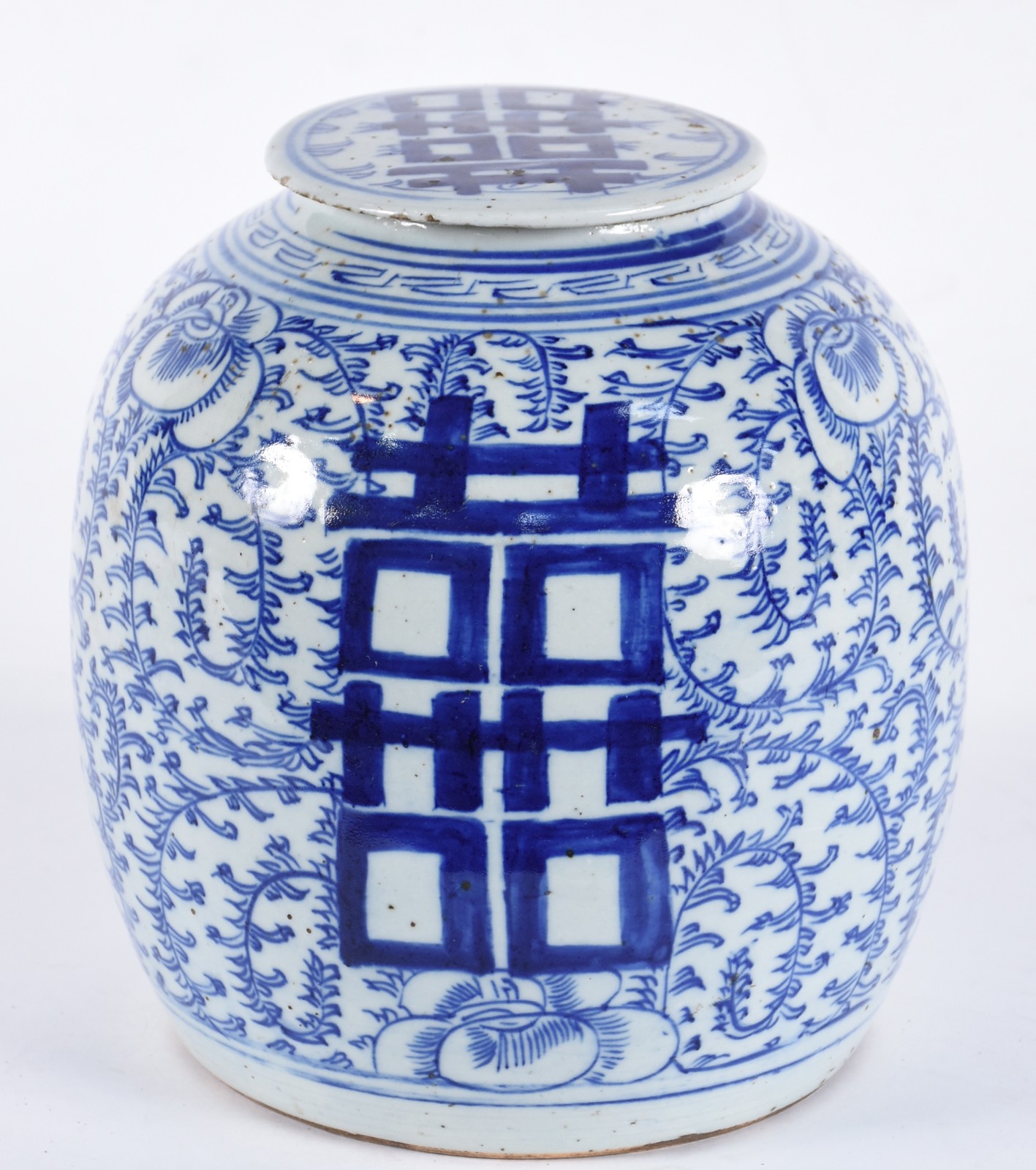 Potiche antigo de porcelana chinesa em azul e branco decorado com... - foto 1 de 6
