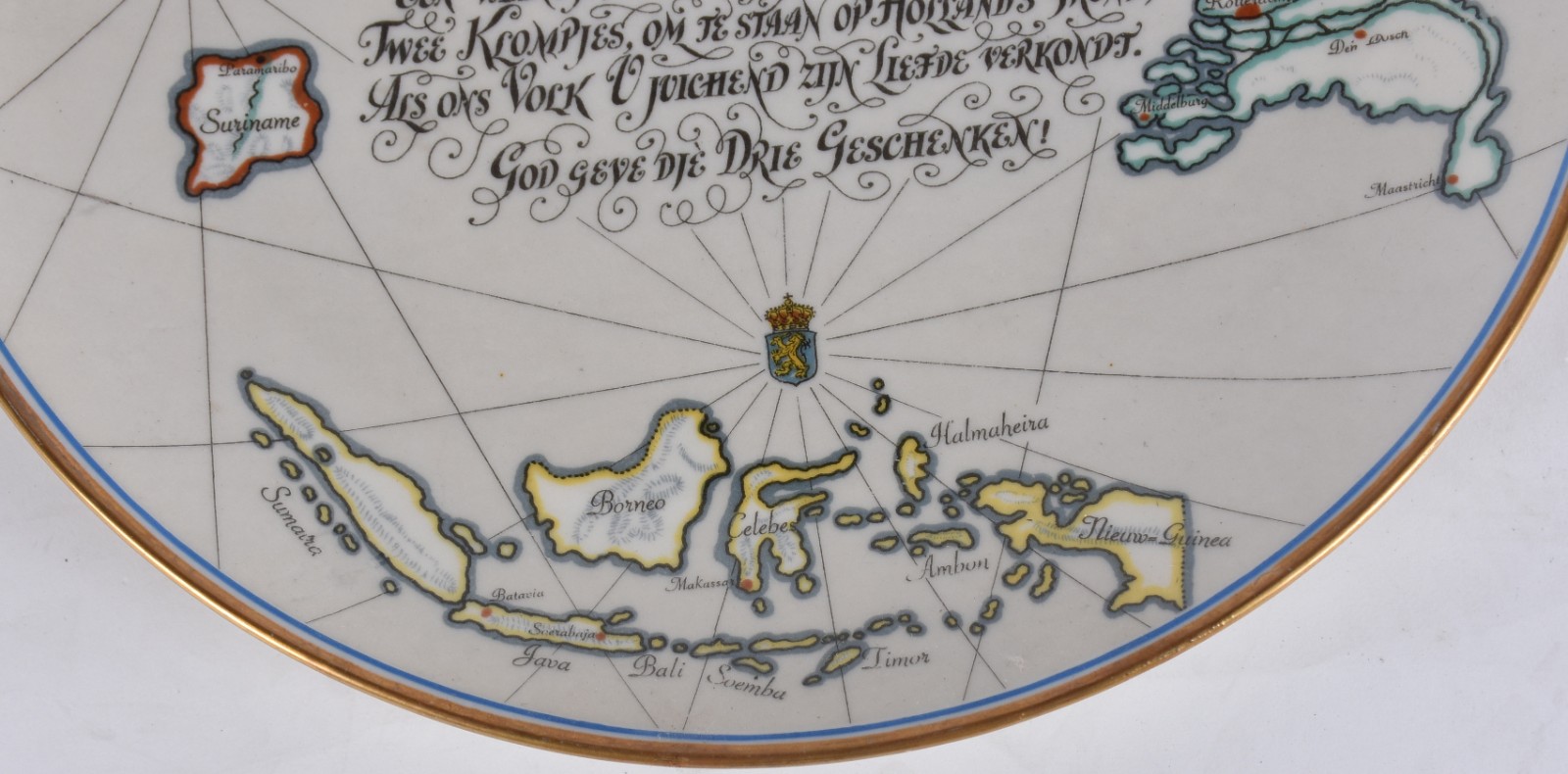 Prato americano de porcelana com história da Holanda. - foto 2 de 6