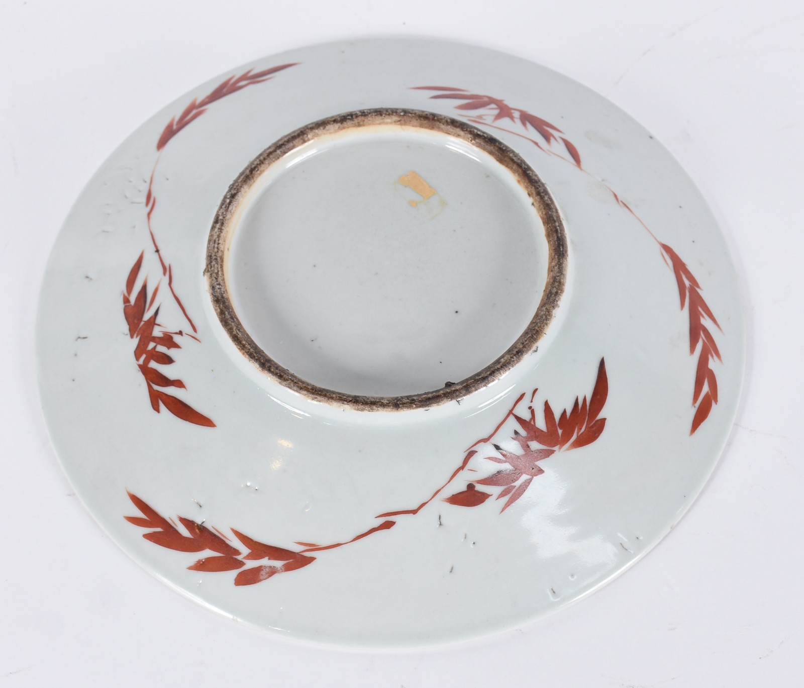Antigo medalhão de porcelana chinesa policromada, verso com folhagens... - foto 3 de 3