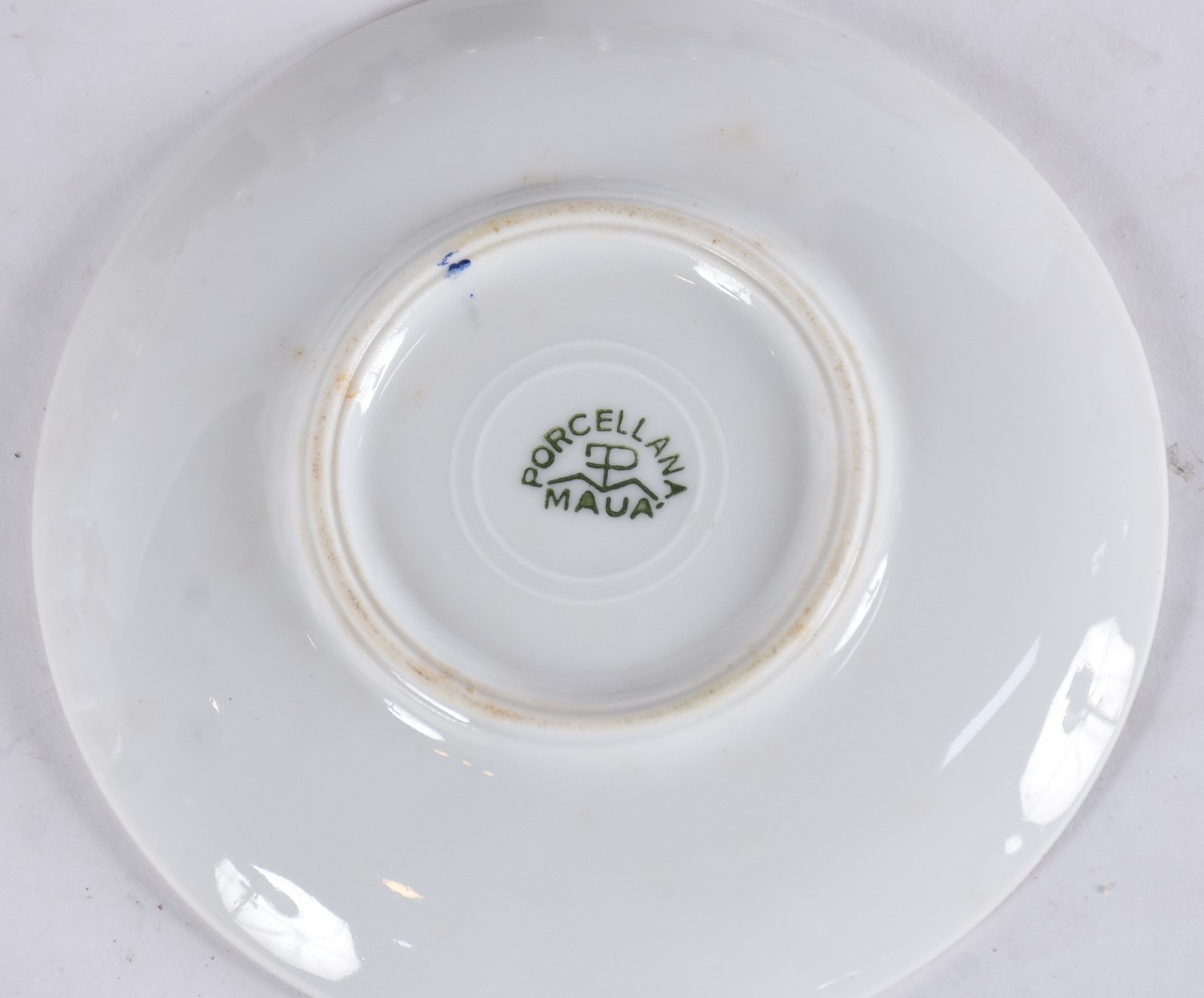 Dois conjuntos de porcelana nacional para café, sendo 8 xícaras com... - foto 5 de 6