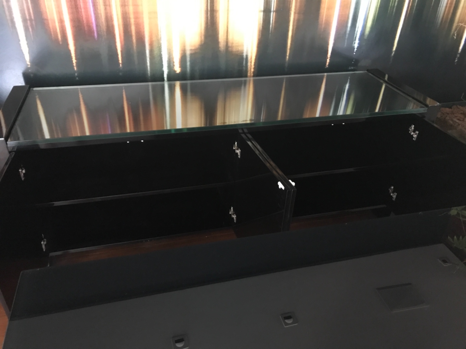 Buffet de lacca negra, design moderno. (Retirada no apartamento em... - foto 5 de 6